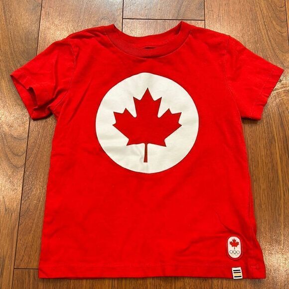 Hudson’s Bay Canadian Tee 3/4T - Picture 1 of 2